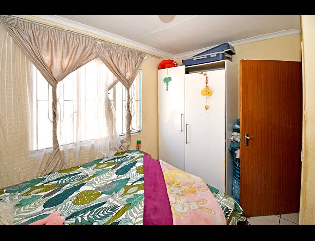 3 BEDROOM HOUSE FOR SALE IN BRAMLEY VIEW